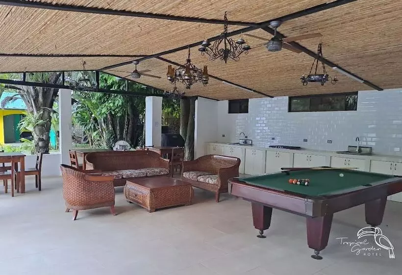 Hotelli Tropical Garden