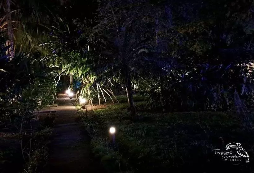Hotelli Tropical Garden