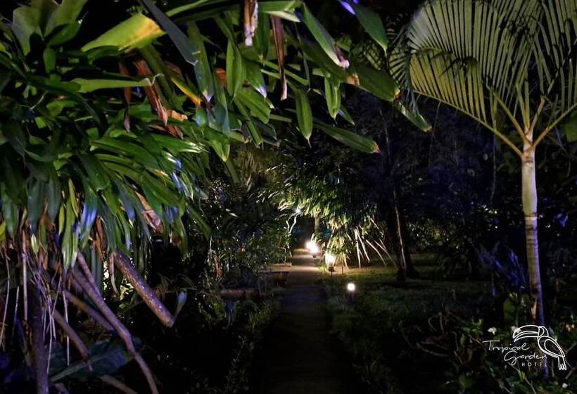 هتل Tropical Garden