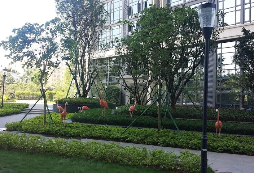 Nomo Apartment Changlong Paradise North Gate