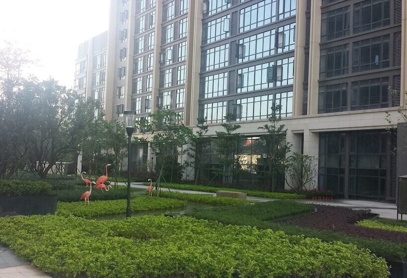 Nomo Apartment Changlong Paradise North Gate