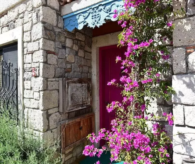 Alacati Suites