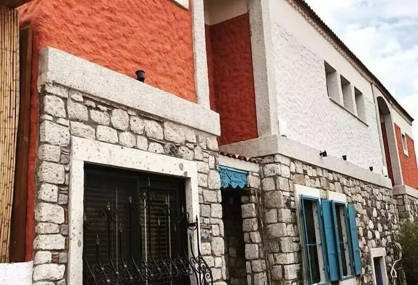 Alacati Suites