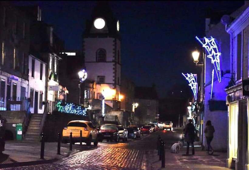 여관 Ravenous Beastie