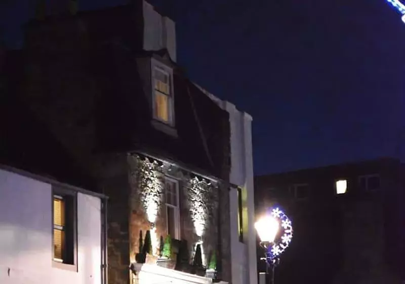 Hostelli Ravenous Beastie