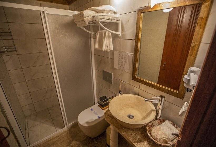 Hotel Cappa Rossa Cave