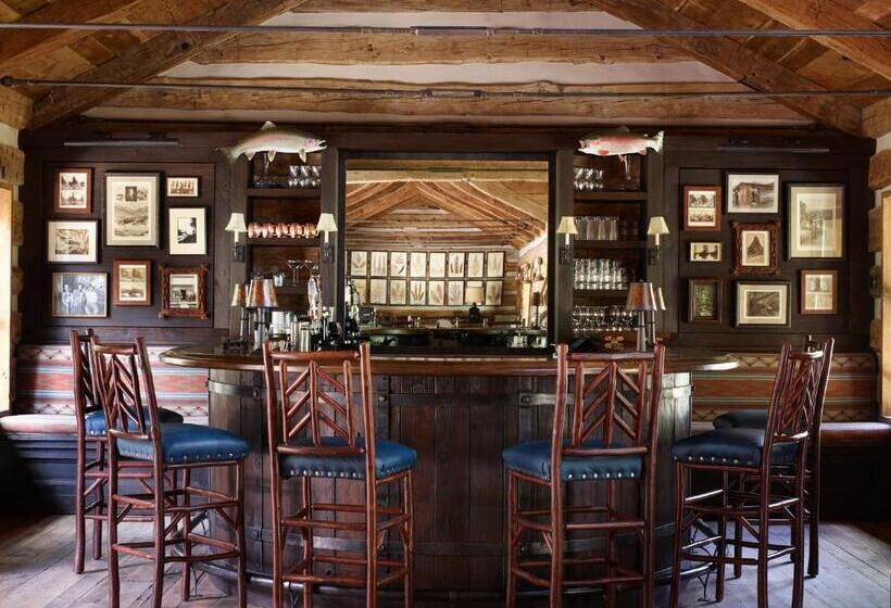 호텔 Eleven Taylor River Lodge