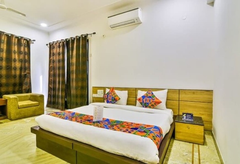 Fabhotel Rallkmas Cyber City