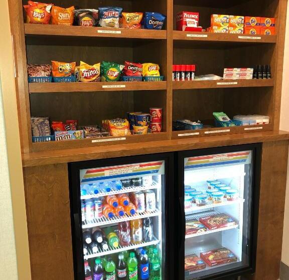 Grandstay Hotel & Suites Rock Valley