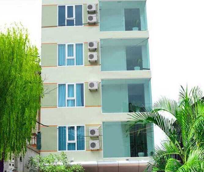 هتل Indochina Airport