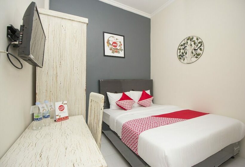 Hotel Irooms Homestay By Oyo Rooms