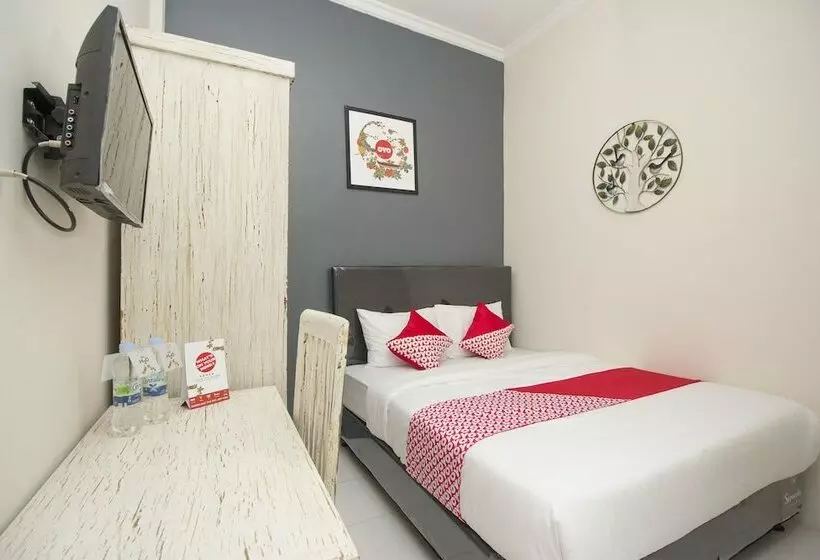 Hotelli Irooms Homestay By Oyo Rooms