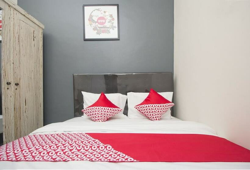 Hotel Irooms Homestay By Oyo Rooms