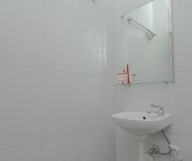 Hotel Irooms Homestay By Oyo Rooms