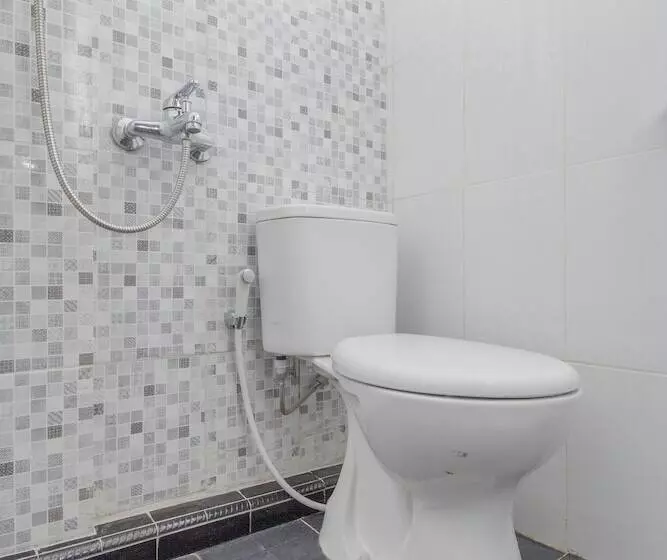 Hotelli Irooms Homestay By Oyo Rooms