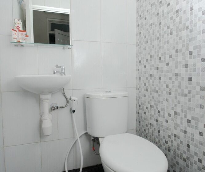 Hotel Irooms Homestay By Oyo Rooms