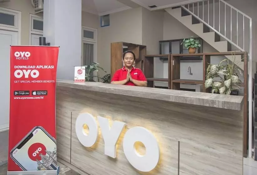 Hotelli Irooms Homestay By Oyo Rooms