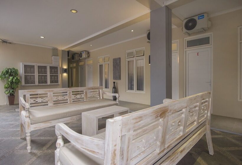 Hotel Irooms Homestay By Oyo Rooms