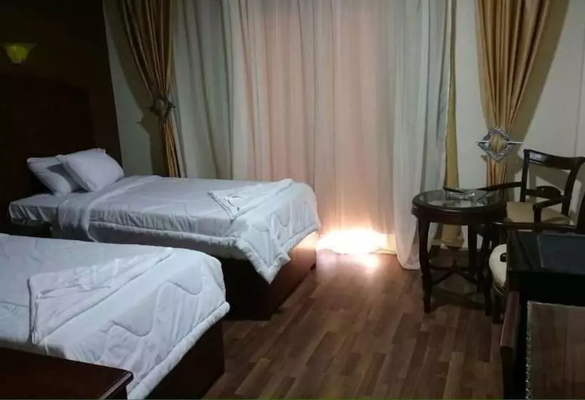 هتل Las Vegas Marsa Matrouh