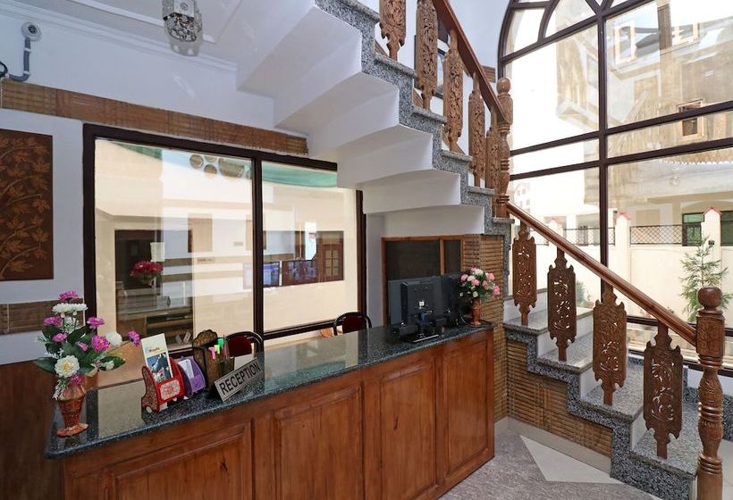 Szálloda Shree Mazda By Oyo