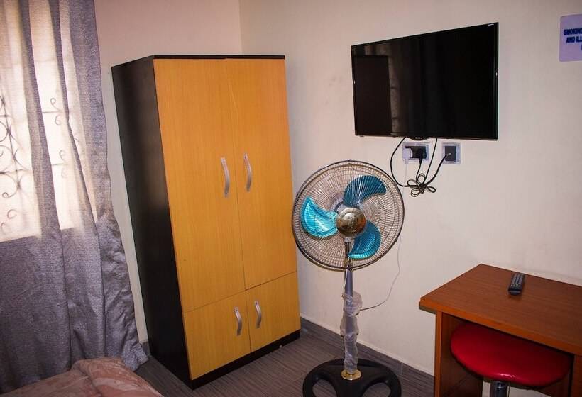 Impex Edge Hotel & Suites