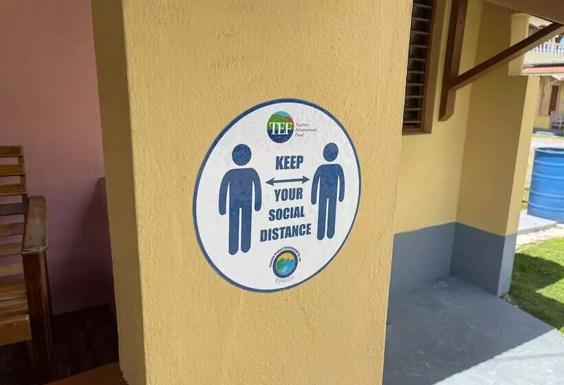 پانسیون Little Shaw Park Guest House