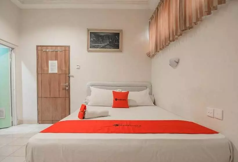 Majatalo Reddoorz Syariah Near Taman Bekapai 2