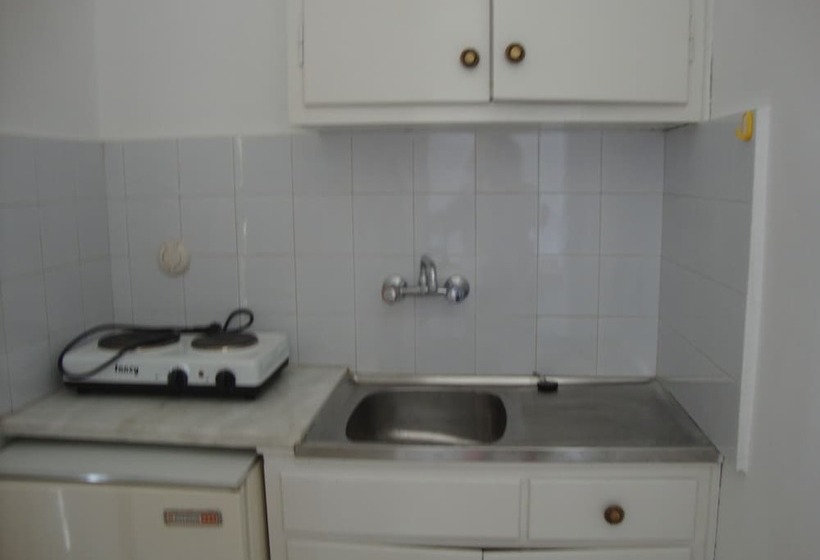 Anya Studios By Estia