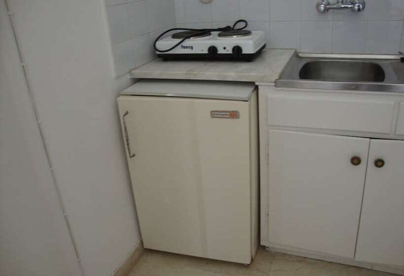 Anya Studios By Estia