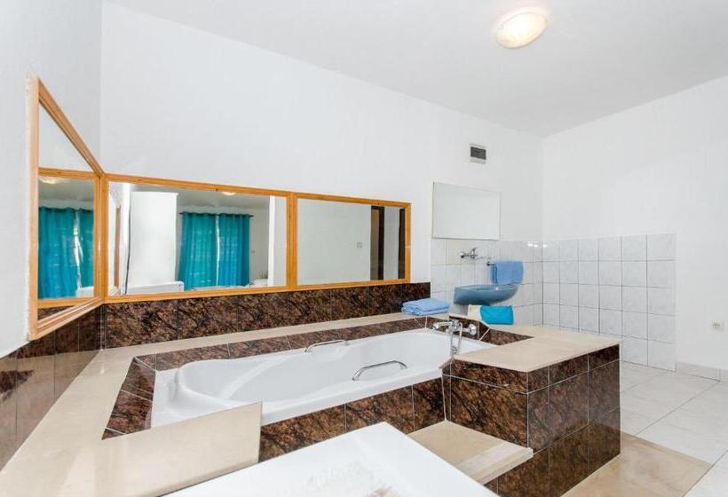 Apartments And Room Napoli