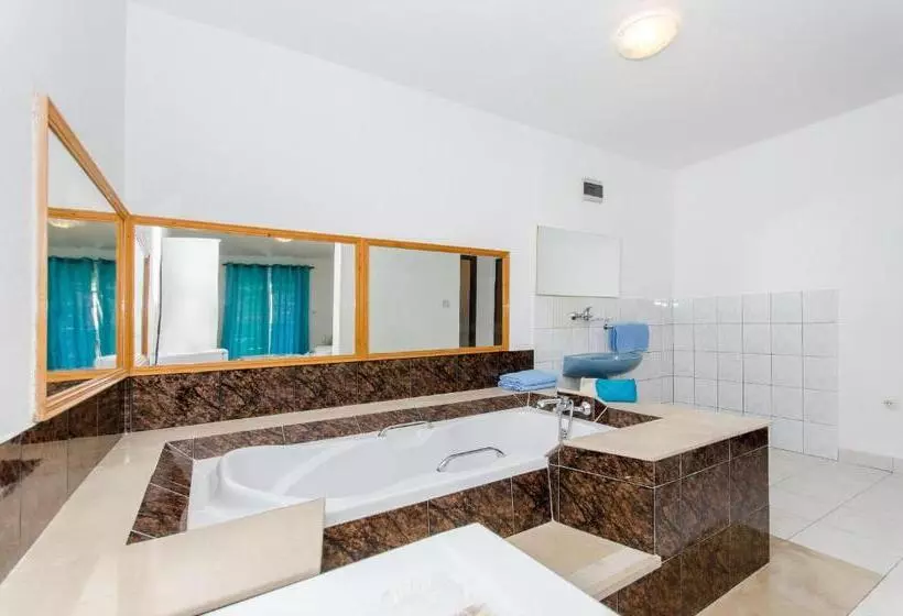 Apartments And Room Napoli