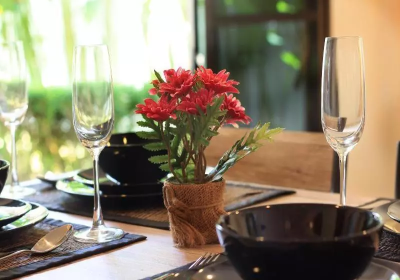 Coconut Grove Boutique