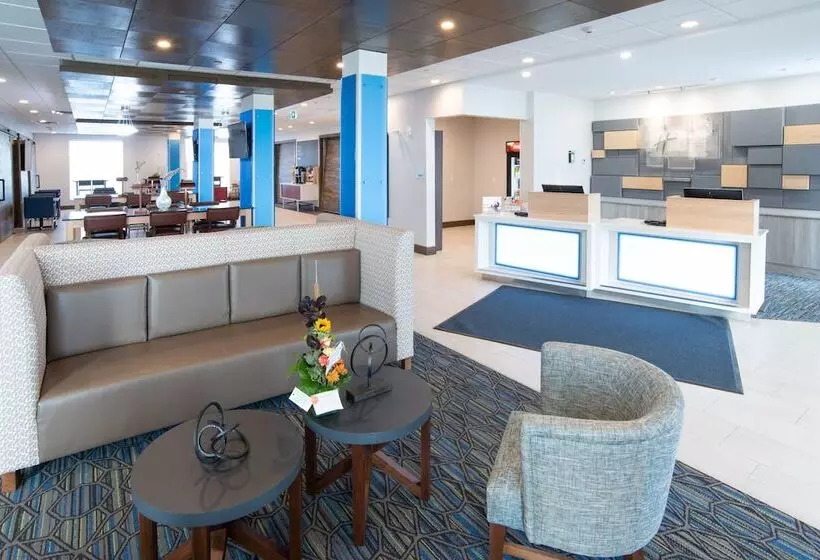 ホテル Holiday Inn Express & Suites   North Battleford, An Ihg