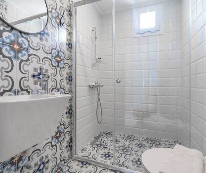 Отель İsinda Pansiyon