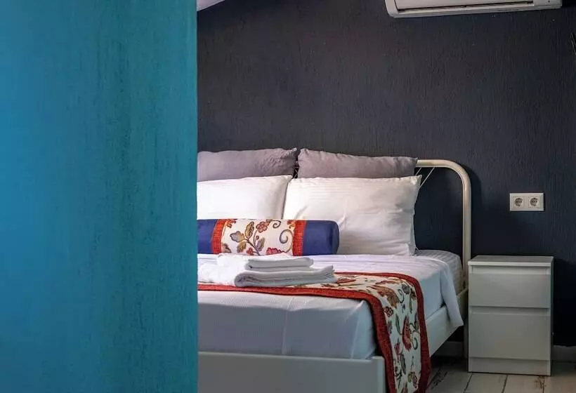 Hotelli İsinda Pansiyon