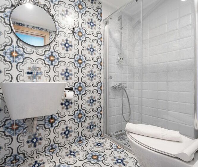 Отель İsinda Pansiyon