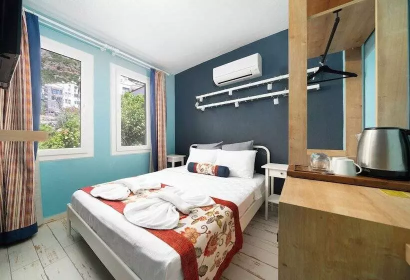 Hotelli İsinda Pansiyon