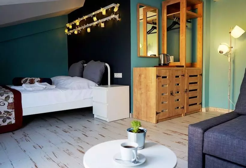 Hotelli İsinda Pansiyon