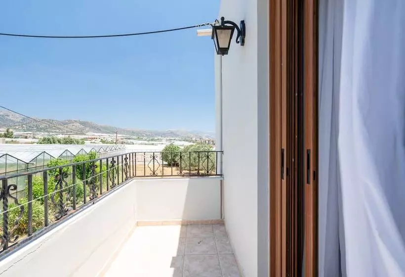 ホテル Serenity Hideaway