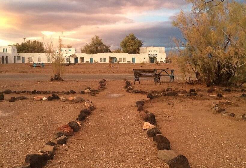 מוטל Amargosa Opera House &