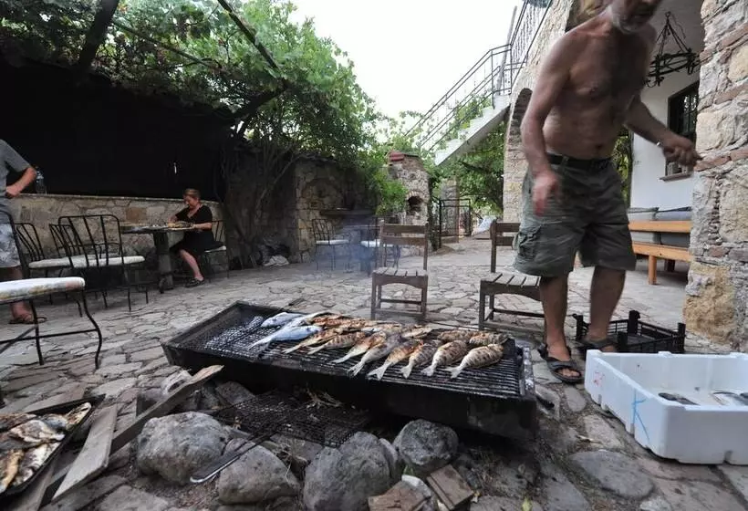 پانسیون Koyevi Olympos Countryhouse