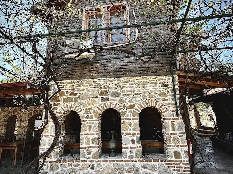 پانسیون Koyevi Olympos Countryhouse