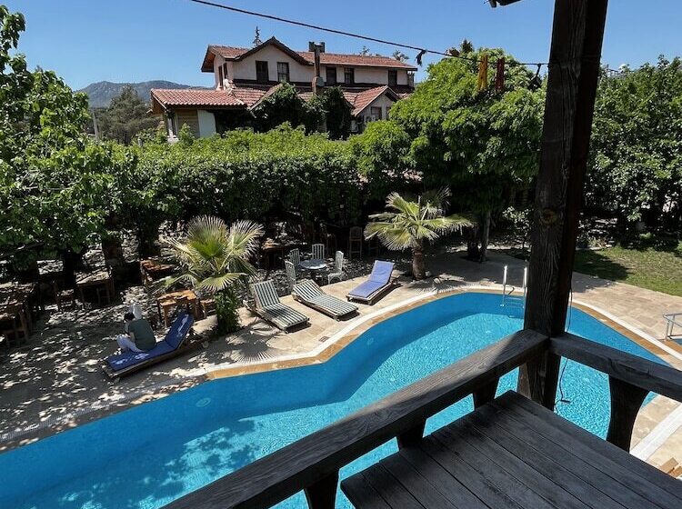 پانسیون Koyevi Olympos Countryhouse