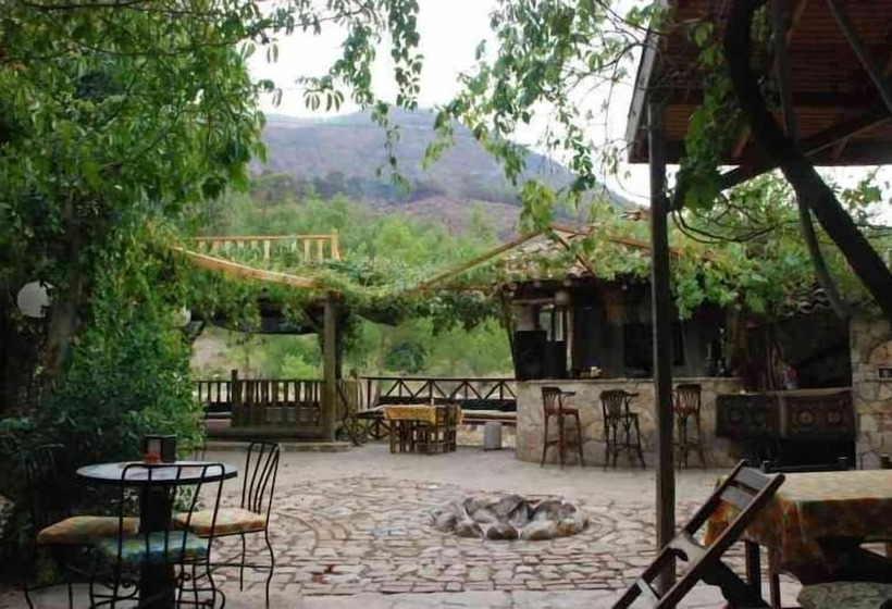 پانسیون Koyevi Olympos Countryhouse