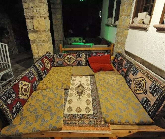 پانسیون Koyevi Olympos Countryhouse