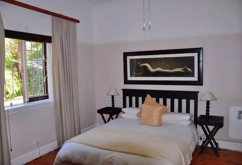 Admirals Rest Self Catering House