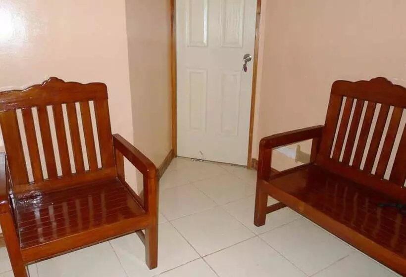 Amos Digue Pension House