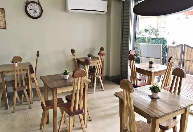 Blue Paseo Grande Inn