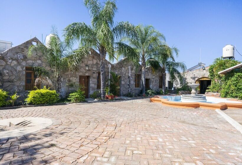 Capital O Hotel Posada Terraza, Guadalajara