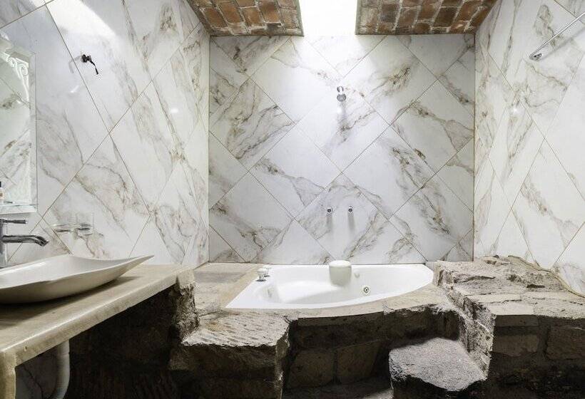 Capital O Hotel Posada Terraza, Guadalajara